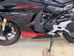 2023 CFMOTO 450 SR ABS BLACK