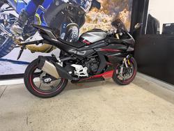 2023 CFMOTO 450 SR ABS BLACK