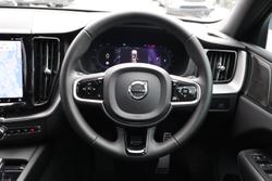 2021 Volvo XC60 B6 R-Design