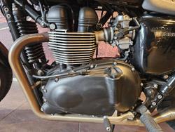 2014 Triumph Bonneville 865 Bonneville Black
