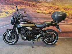 2024 Kawasaki Z900RS (Z900C) Z Maroon