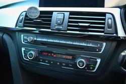 2012 BMW 3 Series 320i