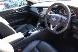2018 Holden Calais V