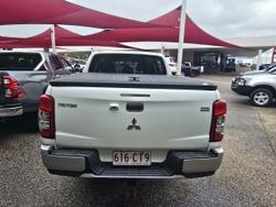 2021 Mitsubishi Triton GLX