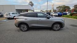 2025 Chery E5 Ultimate MY25.5 Saturn Silver
