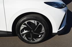 2024 MG MG4 Excite 51