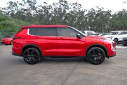 2026 Mitsubishi Outlander Black Edition ZM MY26 Red Diamond