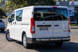 2022 Toyota Hiace