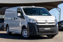 2022 Toyota Hiace