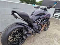 2015 DUCATI DIAVEL Black