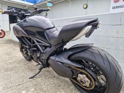 2015 DUCATI DIAVEL Black