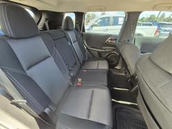 2023 Mitsubishi Outlander ES