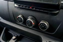 2021 Renault Master Pro 120kW