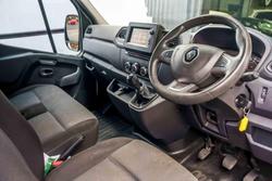 2021 Renault Master Pro 120kW