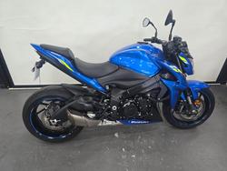 Suzuki GSX-S1000F