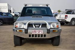 2012 Nissan Navara ST-R