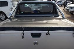2012 Nissan Navara ST-R