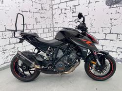 2017 KTM 1290 Super Duke R Super Duke Grey