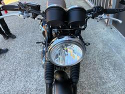 2010 Triumph BONNEVILLE T100 BLACK