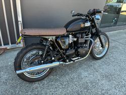 2010 Triumph BONNEVILLE T100 BLACK