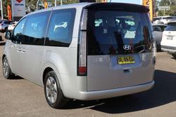 2024 Hyundai STARIA