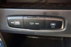 2024 Hyundai STARIA