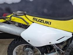 2005 Suzuki DR650SE YELLOW