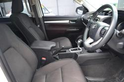 2018 Toyota Hilux SR5