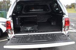 2018 Toyota Hilux SR5