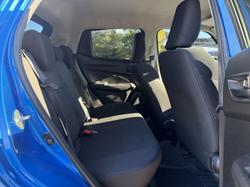 2017 Suzuki Swift GL Navigator