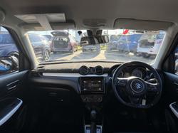 2017 Suzuki Swift GL Navigator