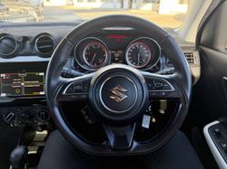 2017 Suzuki Swift GL Navigator