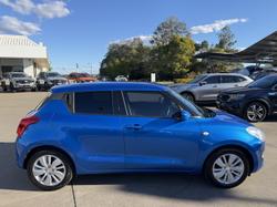 2017 Suzuki Swift GL Navigator