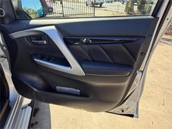 2017 MITSUBISHI PAJERO SPORT EXCEED (4x4) 7 SEAT