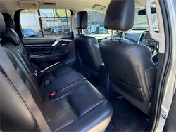 2017 MITSUBISHI PAJERO SPORT EXCEED (4x4) 7 SEAT