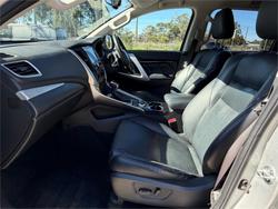 2017 MITSUBISHI PAJERO SPORT EXCEED (4x4) 7 SEAT