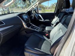 2017 MITSUBISHI PAJERO SPORT EXCEED (4x4) 7 SEAT