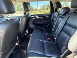 2017 MITSUBISHI PAJERO SPORT EXCEED (4x4) 7 SEAT