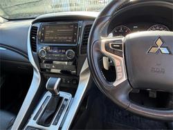 2017 MITSUBISHI PAJERO SPORT EXCEED (4x4) 7 SEAT