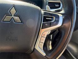 2017 MITSUBISHI PAJERO SPORT EXCEED (4x4) 7 SEAT