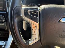2017 MITSUBISHI PAJERO SPORT EXCEED (4x4) 7 SEAT