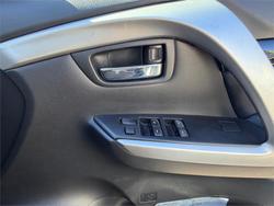 2017 MITSUBISHI PAJERO SPORT EXCEED (4x4) 7 SEAT
