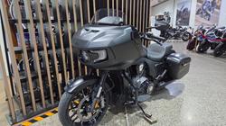 2026 Indian CHALLENGER DARK HORSE Black