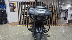 2026 Indian CHALLENGER DARK HORSE Black