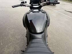 2011 DUCATI DIAVEL Black