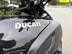 2011 DUCATI DIAVEL Black
