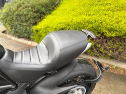 2011 DUCATI DIAVEL Black