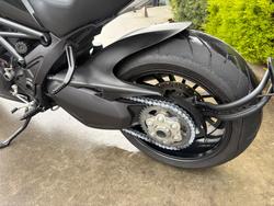 2011 DUCATI DIAVEL Black