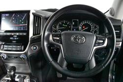 2020 Toyota Landcruiser VX