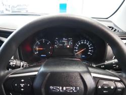 2023 Isuzu MU-X LS-M